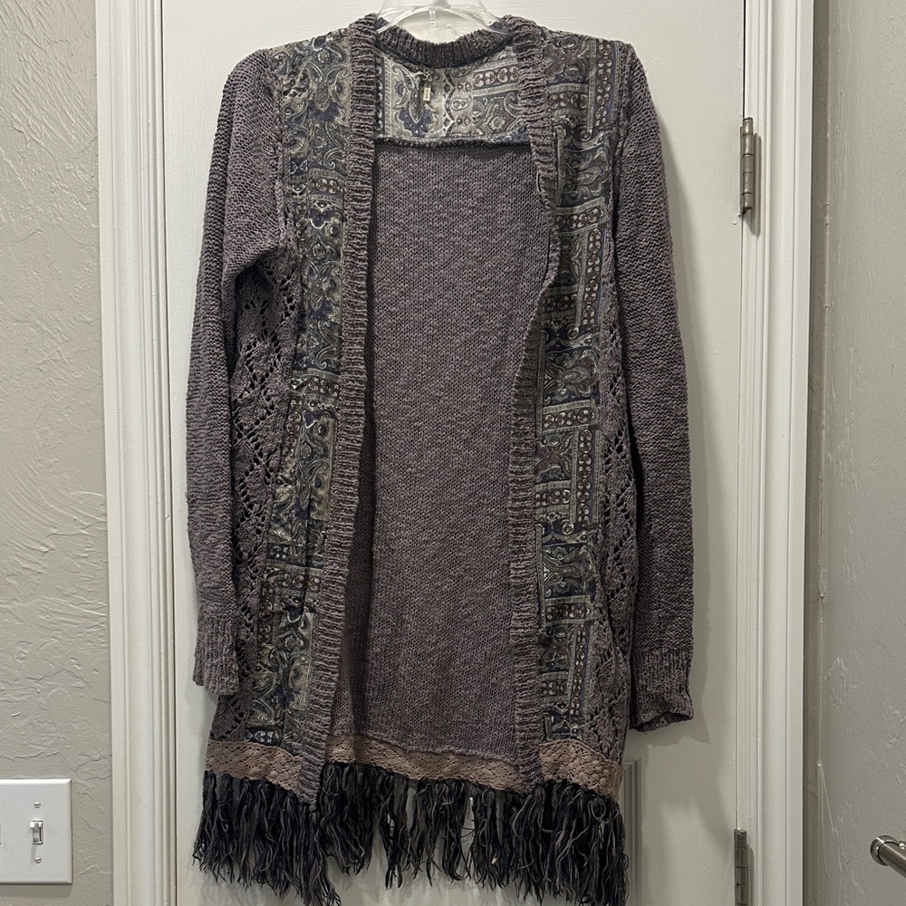 Gimmicks by BKE Women's Purple and Gray Patterned Cardigan